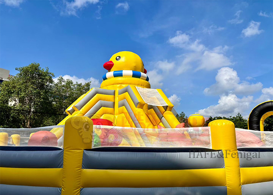 बड़ा आउटडोर inflatable पीली बतख मनोरंजन महल उछल खेल महल